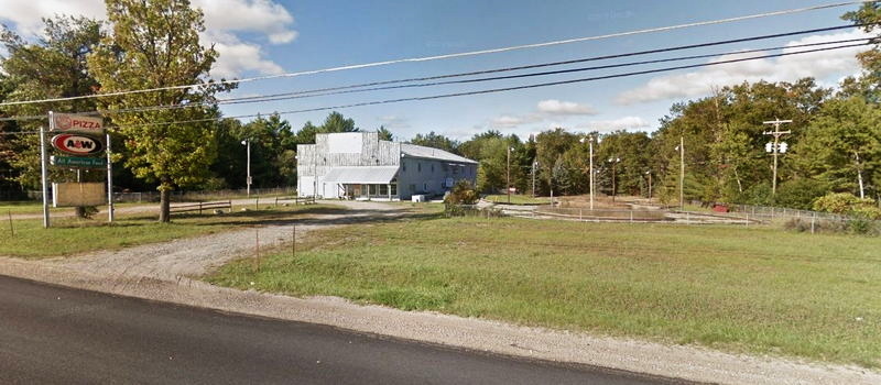 Smittys Place Family Fun Center - 2015 Street View (newer photo)